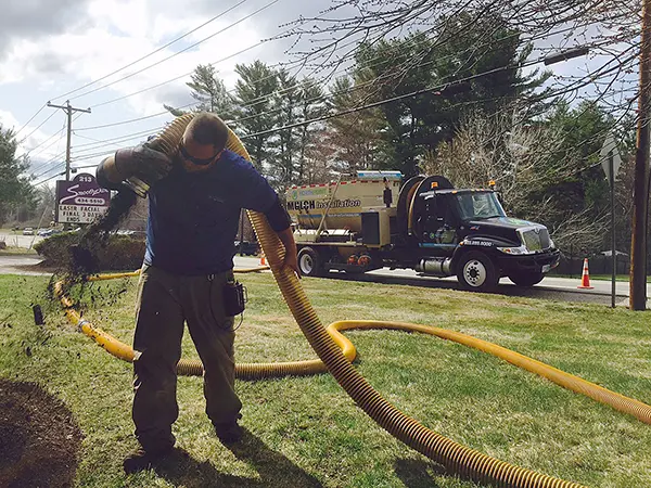 North Point - Bark Mulch Service